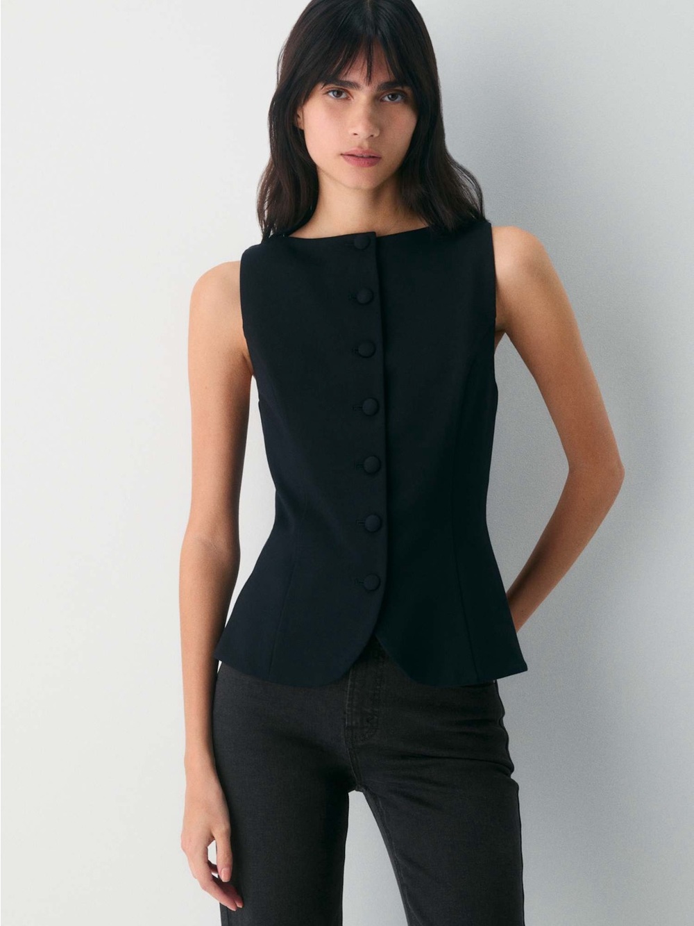 Wilfred Black Sleeveless Tailored Vest